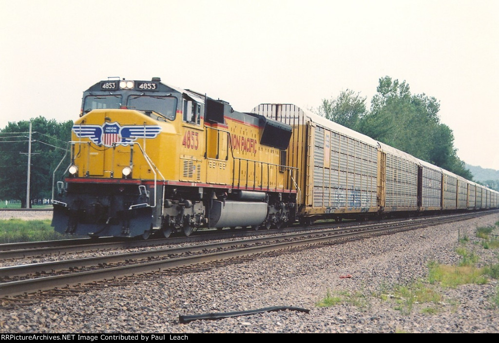 Vehicle train races east